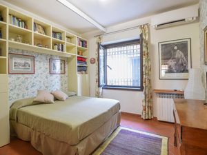 23949481-Ferienwohnung-4-Rogno-300x225-4