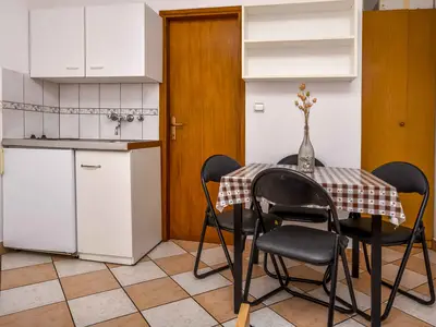 Ferienwohnung für 2 Personen (17 m²) in Rogoznica 8/10