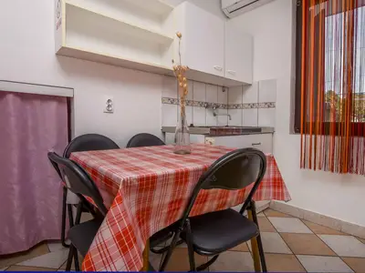Ferienwohnung für 2 Personen (18 m²) in Rogoznica 6/10