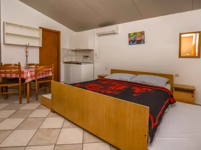 Ferienwohnung für 2 Personen (18 m²) in Rogoznica 4/10