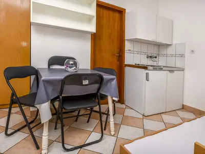 Ferienwohnung für 2 Personen (17 m²) in Rogoznica 6/10