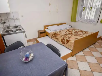 Ferienwohnung für 2 Personen (17 m²) in Rogoznica 7/10