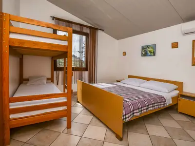 Ferienwohnung für 2 Personen (16 m²) in Rogoznica 6/10