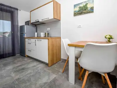 Ferienwohnung für 2 Personen (25 m²) in Rogoznica 4/10