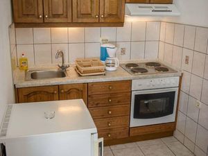 23330817-Ferienwohnung-3-Rogoznica-300x225-1