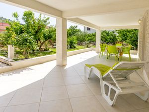 balcony-terrace