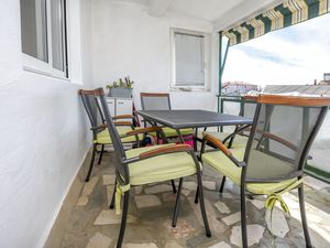 Ferienwohnung für 5 Personen (65 m²) in Rogoznica