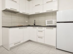 23945483-Ferienwohnung-5-Rogoznica-300x225-2