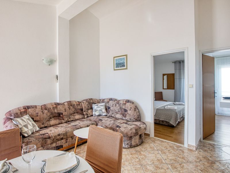 18322898-Ferienwohnung-4-Rogoznica-800x600-2