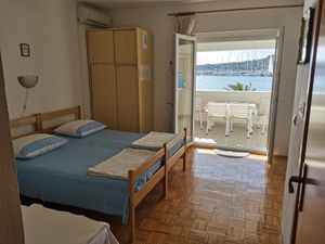 19170438-Ferienwohnung-4-Rogoznica-300x225-3