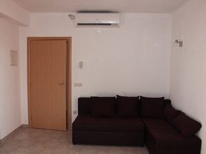 23183599-Ferienwohnung-5-Rogoznica-300x225-1