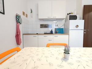 23539297-Ferienwohnung-4-Rogoznica-300x225-3