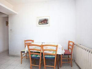 23640576-Ferienwohnung-4-Rogoznica-300x225-2