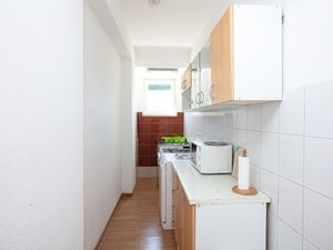 23661147-Ferienwohnung-4-Rogoznica-300x225-5