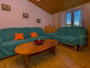 24034654-Ferienwohnung-6-Rogoznica-300x225-4