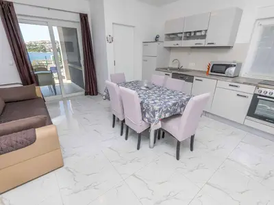 Ferienwohnung für 5 Personen (50 m²) in Rogoznica 8/10