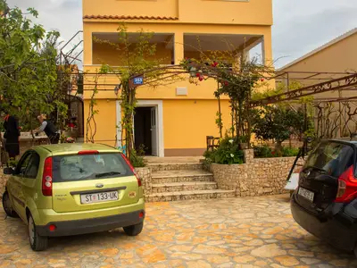 Ferienwohnung für 4 Personen (56 m²) in Rogoznica-Kanica 5/10