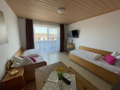 Ferienwohnung für 5 Personen (43 m²) in Rohrdorf 1/10