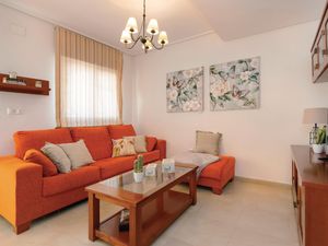 23723970-Ferienwohnung-4-Roldán-300x225-1