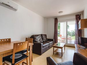 23726868-Ferienwohnung-4-Roldán-300x225-4