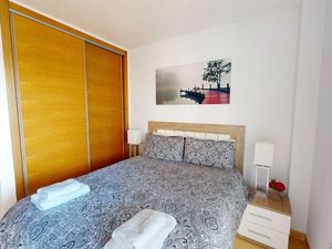 24049788-Ferienwohnung-4-Roldán-300x225-3