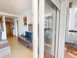 24049788-Ferienwohnung-4-Roldán-300x225-2