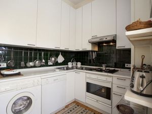 21228843-Ferienwohnung-4-Rom-300x225-4