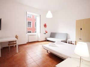 21228769-Ferienwohnung-8-Rom-300x225-1