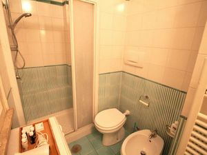 23576800-Ferienwohnung-4-Rom-300x225-2