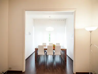 DiningRoom