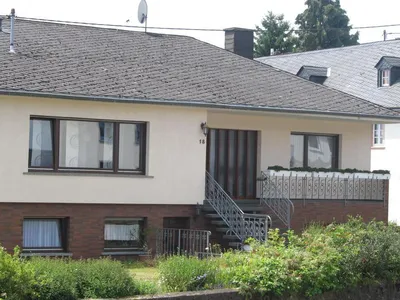 Haus Vorderansicht