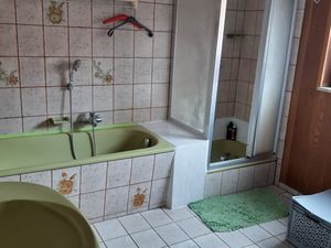 23585866-Ferienwohnung-8-Ronneburg-300x225-5