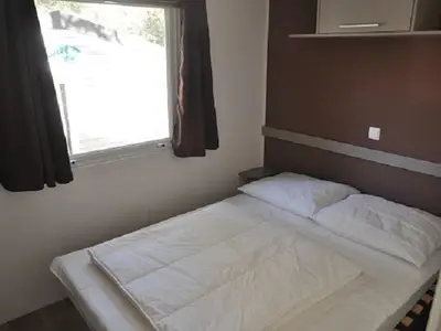 Beispiel: Schlafzimmer Doppelbett