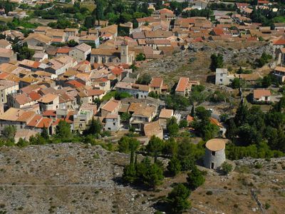 Village vue falaise