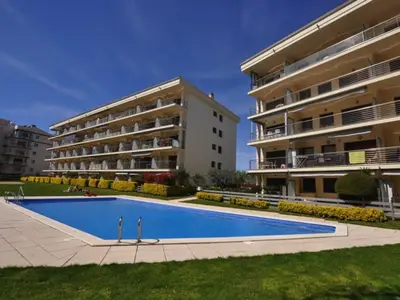 PoolOfHouse