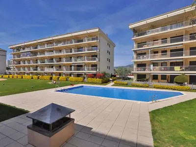 PoolOfHouse