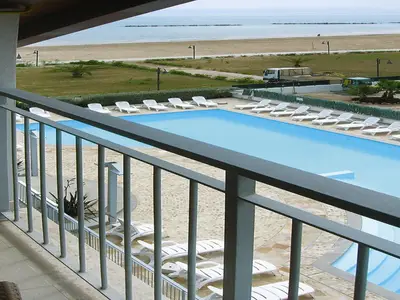 PoolOfHouse
