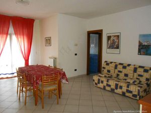 23894147-Ferienwohnung-6-Rosolina-300x225-4