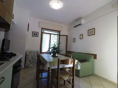 Ferienwohnung für 4 Personen (40 m²) in Rosolina Mare 4/10