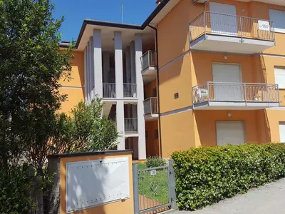 Ferienwohnung für 9 Personen (70 m²) in Rosolina Mare 1/10