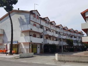 23779194-Ferienwohnung-7-Rosolina Mare-300x225-0