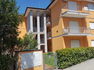 Ferienwohnung für 9 Personen (70 m²) in Rosolina Mare 1/10