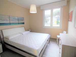 23773310-Ferienwohnung-5-Rosolina Mare-300x225-5