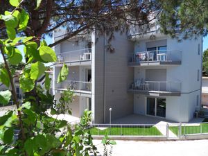 23774888-Ferienwohnung-4-Rosolina Mare-300x225-2