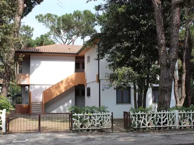 Ferienwohnung für 5 Personen (41 m²) in Rosolina Mare 1/10