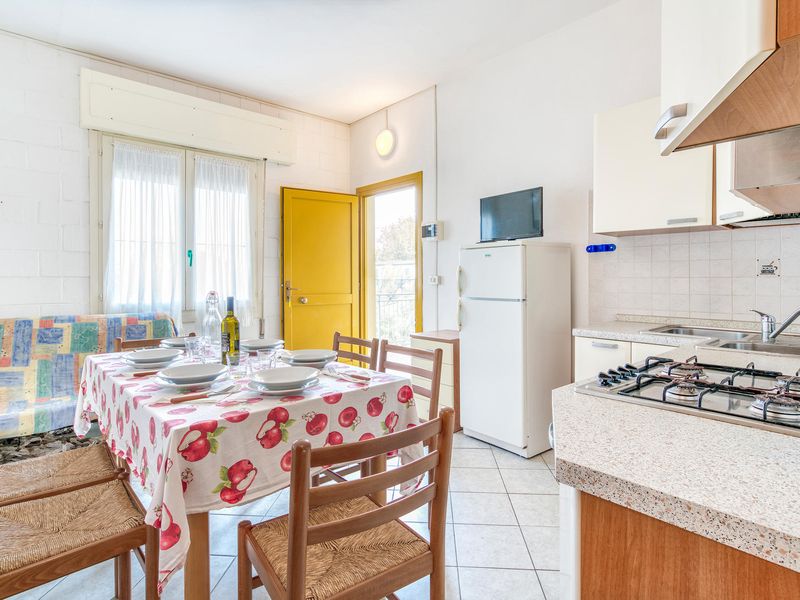 23727016-Ferienwohnung-8-Rosolina Mare-800x600-2