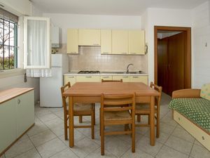 23743426-Ferienwohnung-5-Rosolina Mare-300x225-0