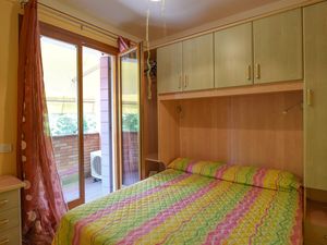 23744341-Ferienwohnung-6-Rosolina Mare-300x225-4