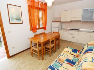 19361254-Ferienwohnung-6-Rosolina Mare-300x225-3