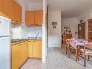 23742248-Ferienwohnung-6-Rosolina Mare-300x225-5